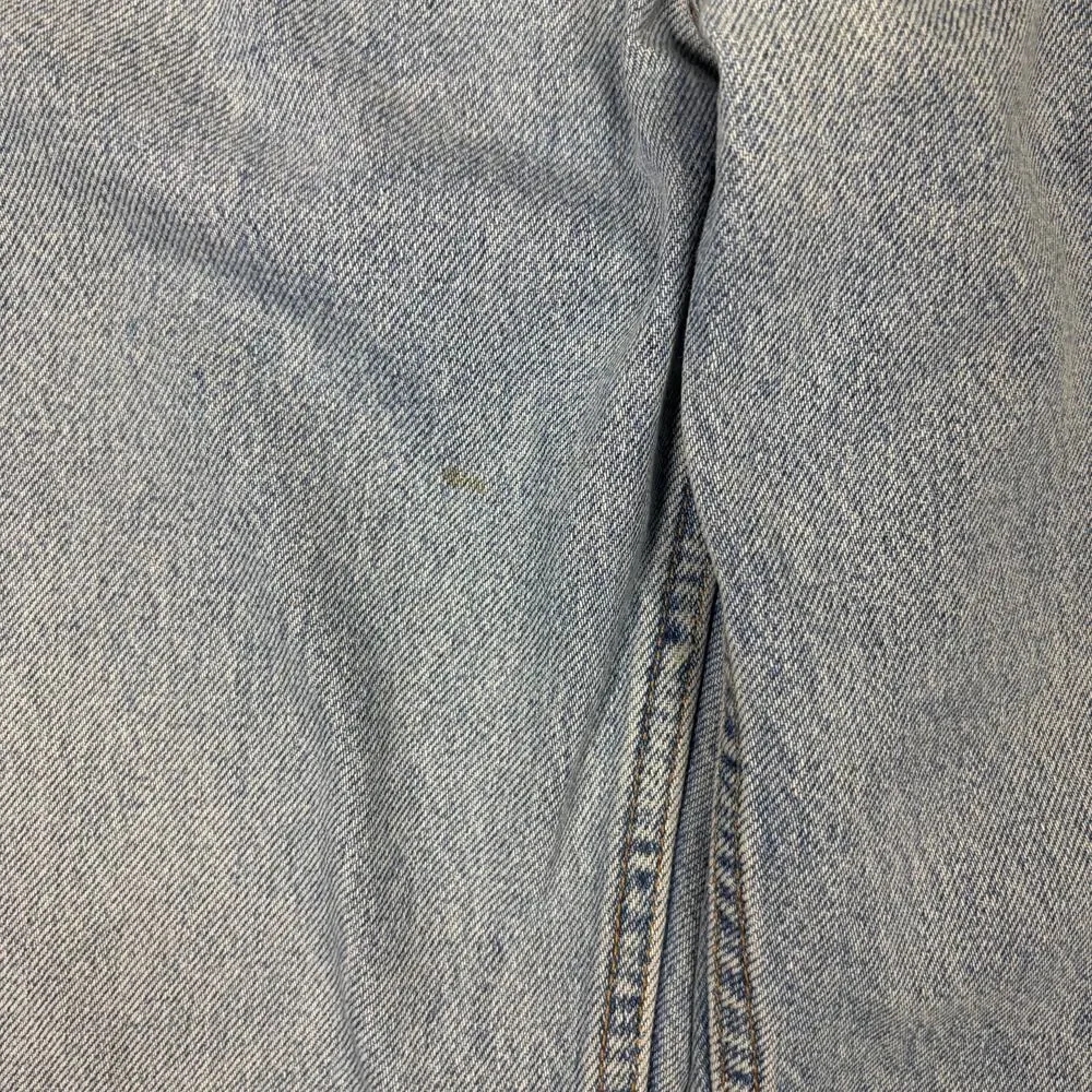 Vintage 1990s Levi's 505 Relaxed Straight Leg Denim Jeans